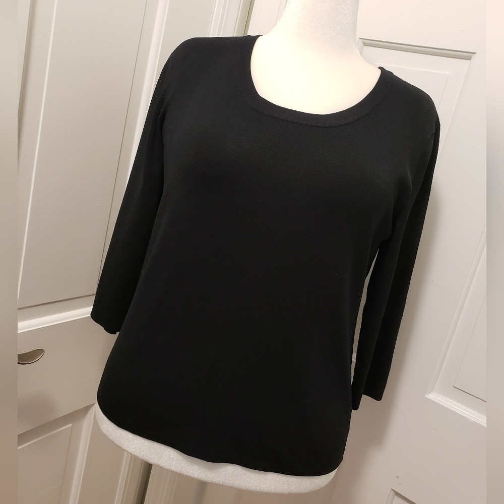 Chico's Black Rayon Blend Knit Top size Chico's 3, XL classic casual